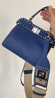 Fendi Peekaboo Iconic mini blue leather bag - 3