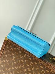 Louis Vuitton Twist Blue Epi Leather Bag - 4