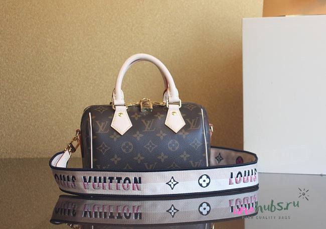 Louis Vuitton 20 pink strap speedy  - 1