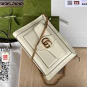 GUCCI Small GG Dahlia White Shoulder Bag - 3