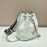 Prada white leather bucket bag - 3