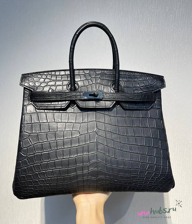 Hermes Crocodile Birkin Black Leather 35cm - 1