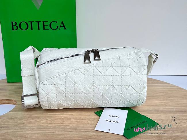 Bottega Veneta Crossbody white leather bag - 1