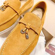 Lora Piana yellow suede flats - 6