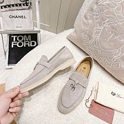 Lora Piana gray suede flats - 2