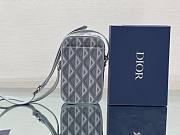 Dior Hit The Road Vertical Pouch - 3