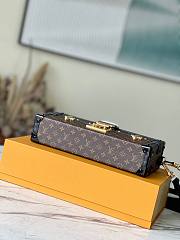 Louis Vuitton Petite Malle East West M46120  BA - 5