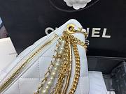 Chanel 2019 white leather chain waist bag - 4