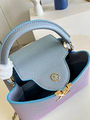 Louis Vuitton Capucines MM Taurillon Blue Leather Bag - 5