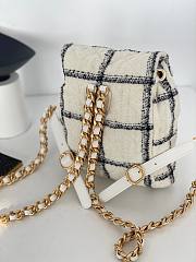 Chanel white tweed bag - 3