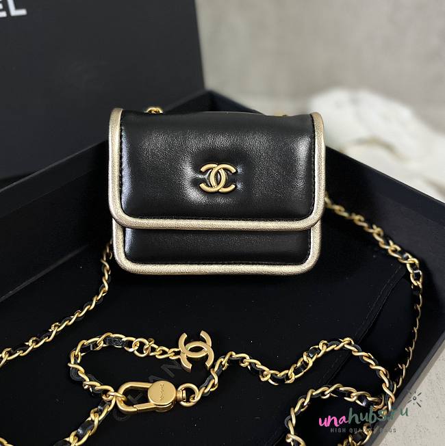 Chanel metal chain clutch - 1