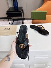 Gucci Interlocking G thong sandal - 4