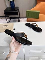 Gucci Interlocking G thong sandal - 5