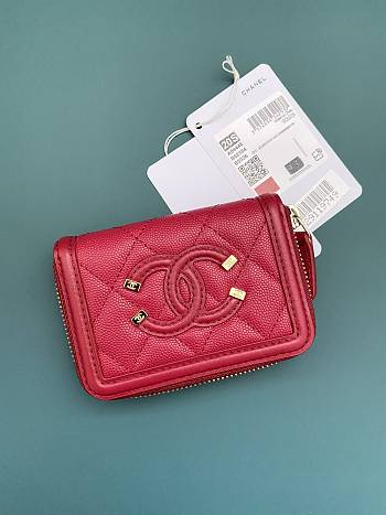 Chanel CC caviar gold hardware filigree red wallet