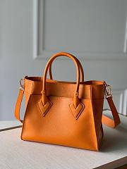 Louis Vuitton On My Side PM in orange M53823 - 3