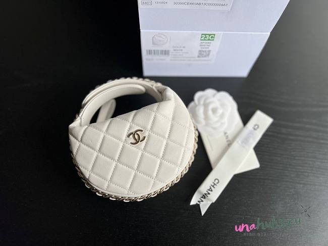 Chanel white lambskin pouch  - 1