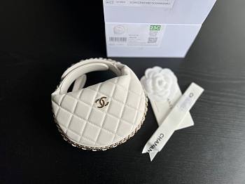 Chanel white lambskin pouch 