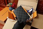 Louis Vuitton passport holder  - 5