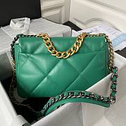 Chanel 19 flap green gold hardware bag 30cm - 2