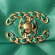 Chanel 19 flap green gold hardware bag 30cm - 4