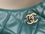 Chanel 22p hobo blue lambskin gold hardware bag - 6