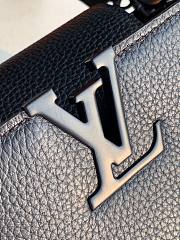 Louis Vuitton Capucines all black PM bag - 5