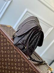 Louis Vuitton Saumur PM Black Shoulder Bag - 6