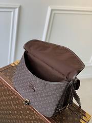 Louis Vuitton Saumur PM Black Shoulder Bag - 3