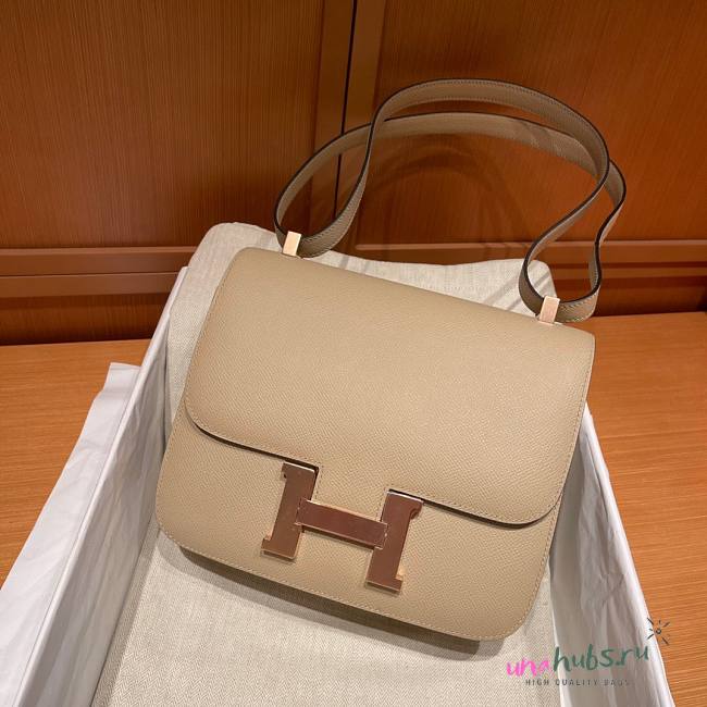 Hermes Constance 24 Nude Epsom Gold Bag - 1