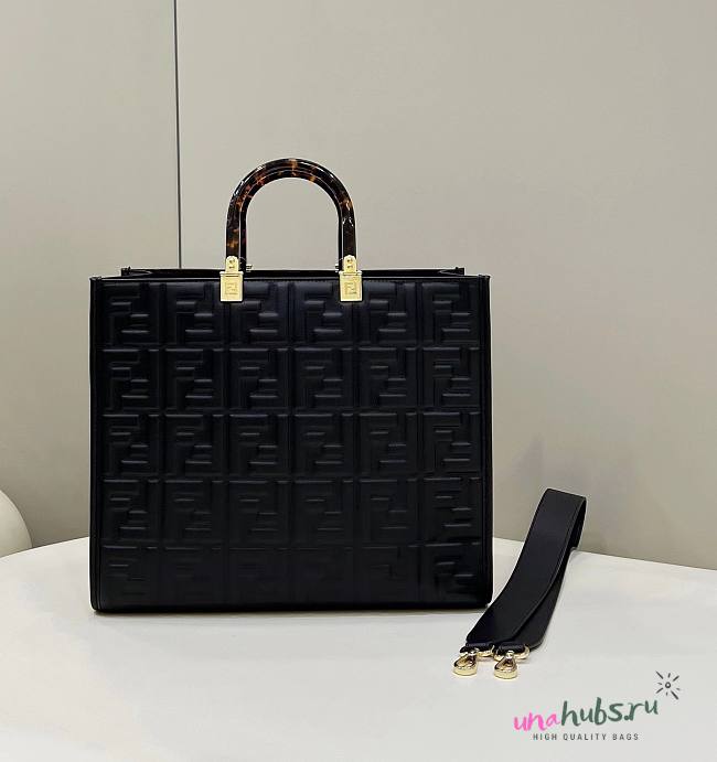 Fendi Sunshine Medium Black Leather Shopper Bag - 1