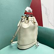 Gucci GG Diana Small Bucket White Leather Bag - 4