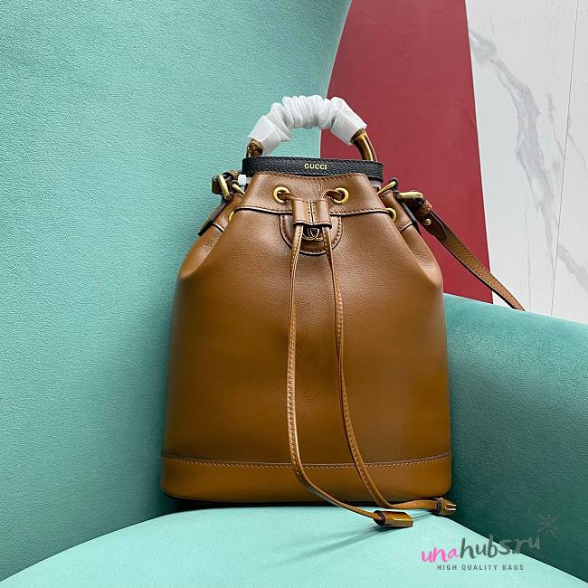 Gucci GG Diana Small Bucket Brown Leather Bag - 1