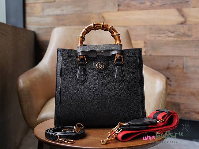 Gucci Diana Small Tote Black Bag 27cm - 1