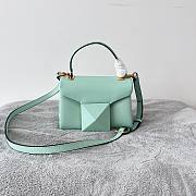 Valentino Garavani One Stud pastel mini tote bag - 4