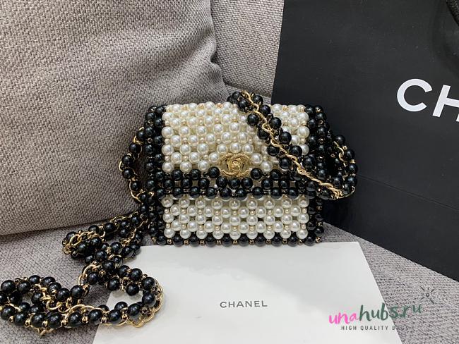 Chanel spring pearls clutch - 1