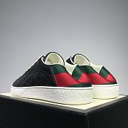 Gucci Black Ace Logo Embossed Women/ Men Sneakers - 6