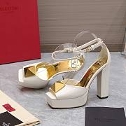 Valentino One Stud white patent leather platform heels  - 5