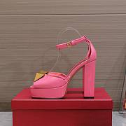 Valentino One Stud pink patent leather platform heels - 5