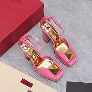 Valentino One Stud pink patent leather platform heels - 2