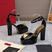 Valentino One Stud black patent leather platform heels - 4