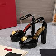 Valentino One Stud black patent leather platform heels - 3