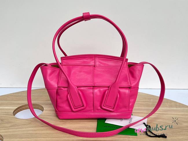 Bottega Veneta Arco Mini Pink Tote Bag - 1