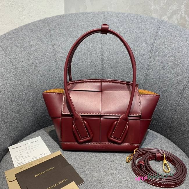 Bottega Veneta Arco Mini Red Leather Tote Bag - 1