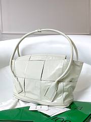 Bottega Veneta Arco Slouchy White Leather Small 48 Bag - 5