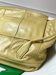 Bottega Veneta Arco Slouchy Light Yellow Leather Maxi 56 Bag - 2