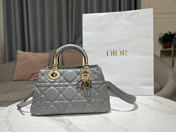 Dior Medium The Lady 95.22 gray cannage quilted leather gold bag