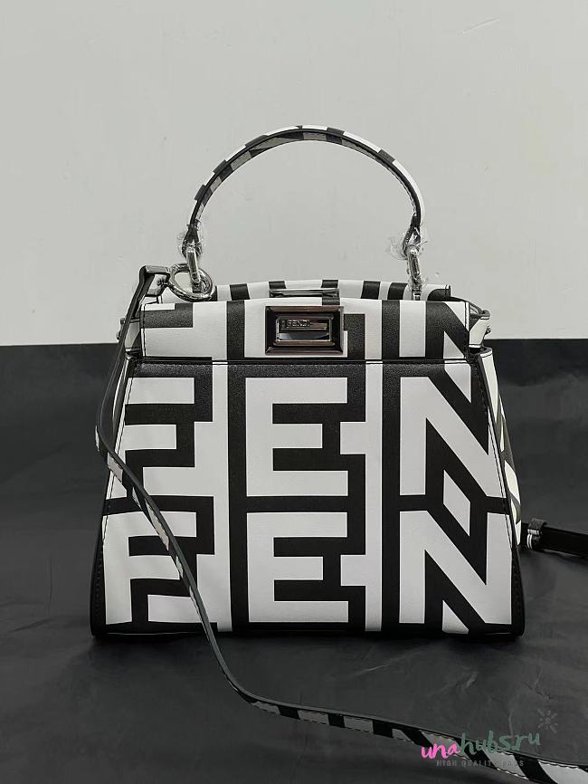 Fendi Fendigraphy Peekaboo leather bag  - 1