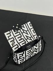 Fendi Fendigraphy Baguette Mini leather bag - 4