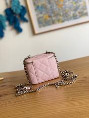 Chanel vanity pink caviar COCO letter small/ mini bag - 4