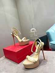 Louboutin beige leather 12mm heels  - 4